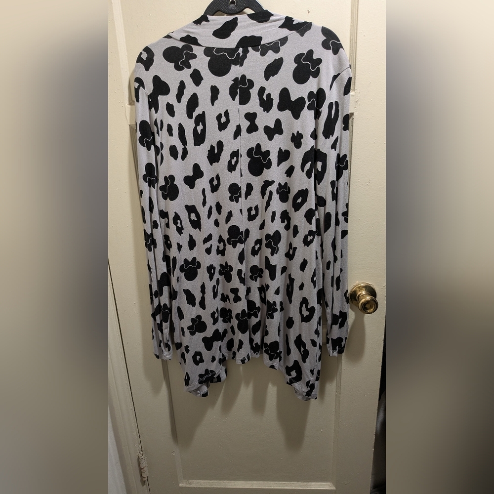 Disney Torrid Minnie Mouse Cardigan - Picture 4 of 7